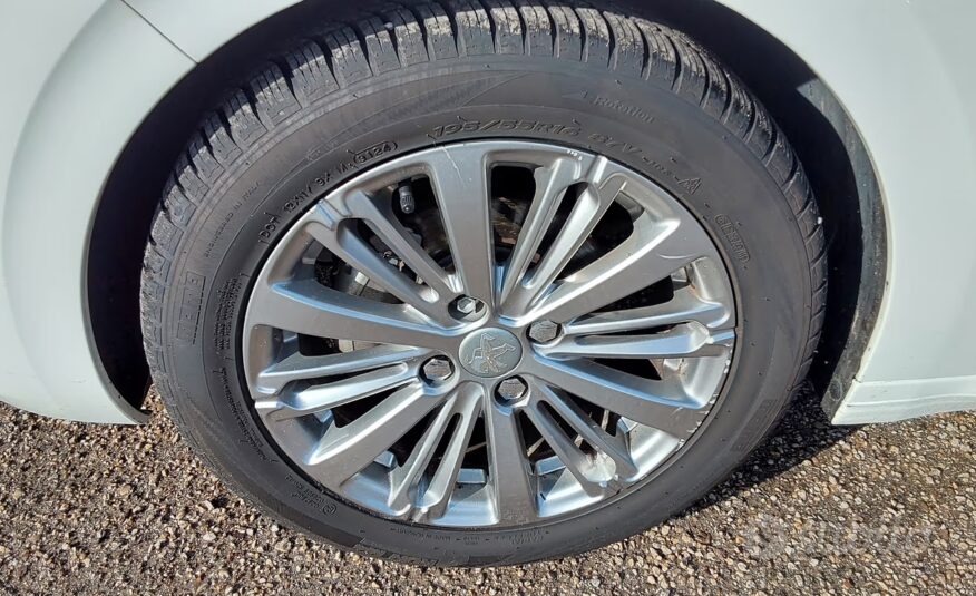 Peugeot 208 BlueHDi 100 S&S 5 porte GT Line
