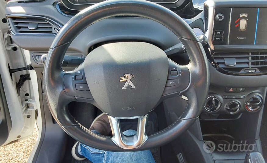 Peugeot 208 BlueHDi 100 S&S 5 porte GT Line