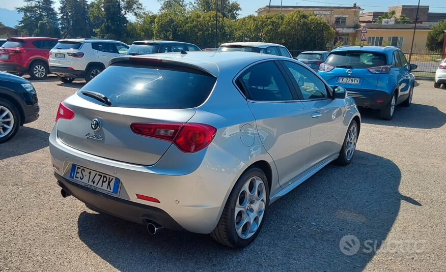 Alfa Romeo Giulietta 1750 TBi Quadrifoglio Verde