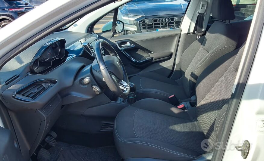 Peugeot 208 BlueHDi 100 S&S 5 porte GT Line