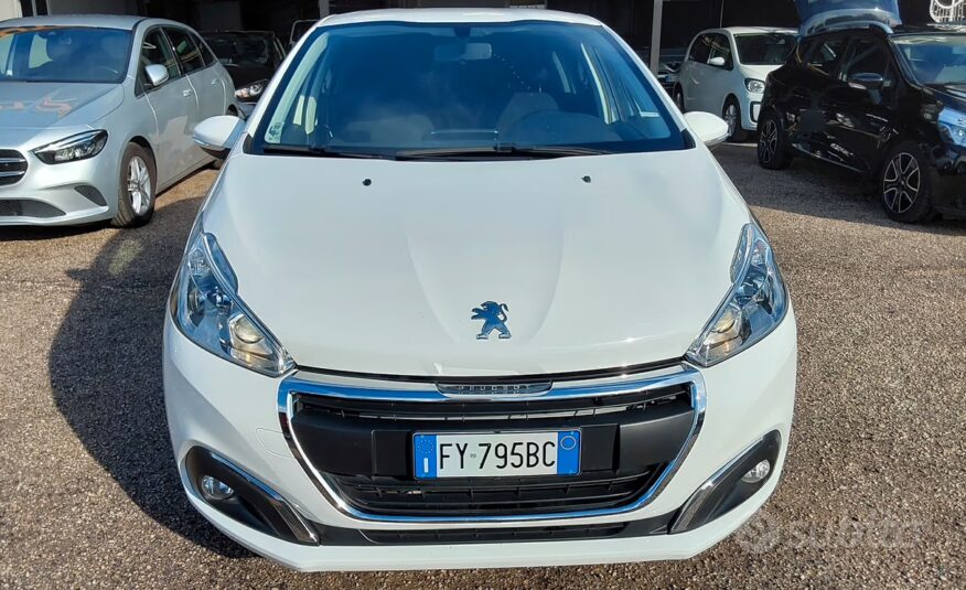 Peugeot 208 BlueHDi 100 S&S 5 porte GT Line