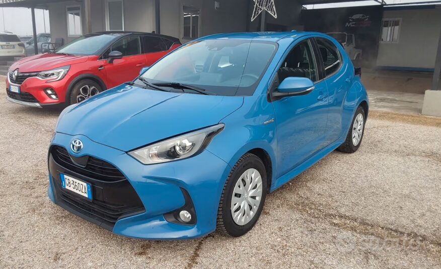 Toyota Yaris 1.5 Hybrid 5 porte Lounge