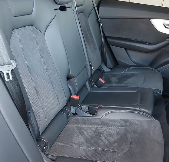 Audi Q8 55 TFSI e quattro Tiptronic Sport