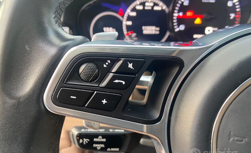 Porsche Cayenne 3.0 V6 “UNIPROPRIETARIO”