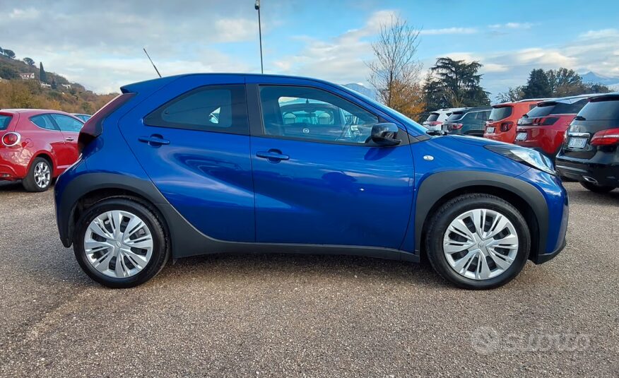 Toyota Aygo X 1.0 VVT-i 72 CV 5 porte Lounge Air