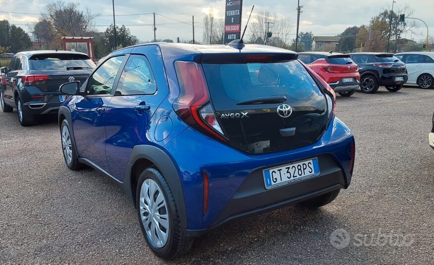 Toyota Aygo X 1.0 VVT-i 72 CV 5 porte Lounge Air