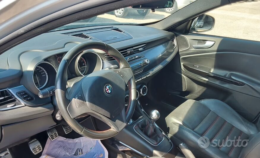 Alfa Romeo Giulietta 1750 TBi Quadrifoglio Verde