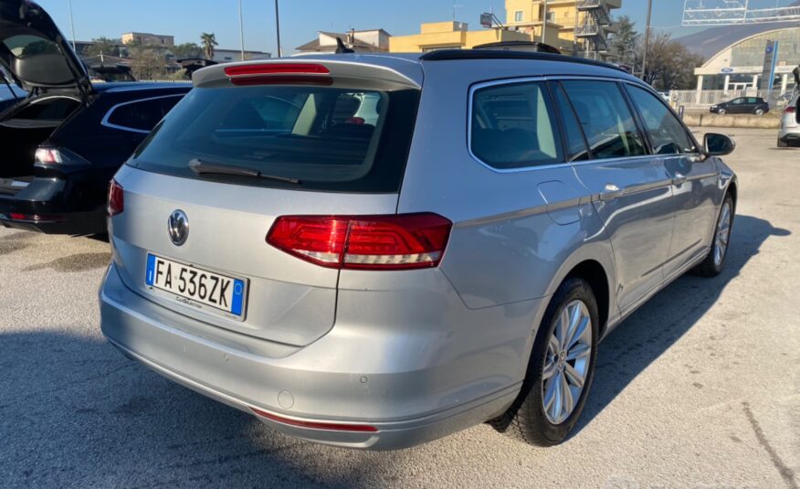 Volkswagen Passat 1.6 TDI Comfortline BlueMotion T