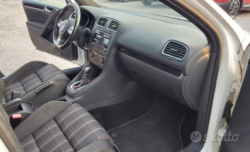 Volkswagen Golf 2.0 TSI DSG 5p. GTI