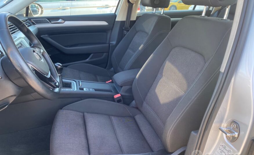 Volkswagen Passat 1.6 TDI Comfortline BlueMotion T