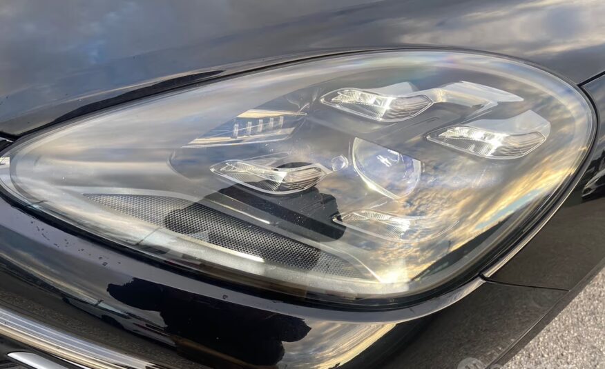 Porsche Cayenne 3.0 V6 “UNIPROPRIETARIO”