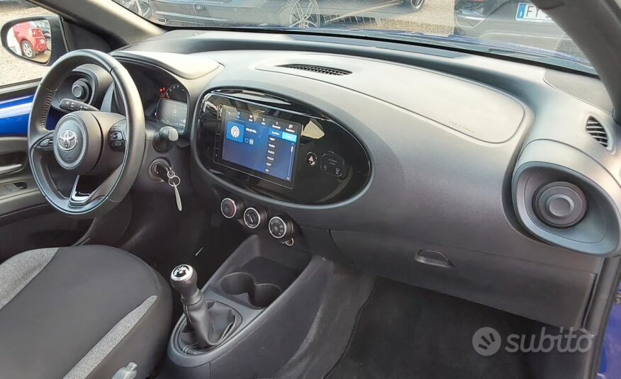 Toyota Aygo X 1.0 VVT-i 72 CV 5 porte Lounge Air