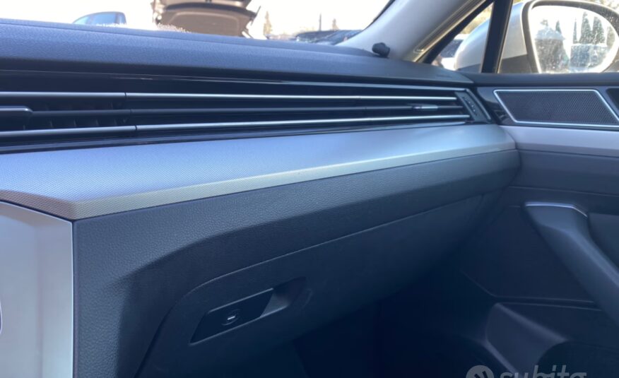 Volkswagen Passat 1.6 TDI Comfortline BlueMotion T
