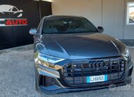 Audi Q8 55 TFSI e quattro Tiptronic Sport