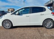Peugeot 208 BlueHDi 100 S&S 5 porte GT Line