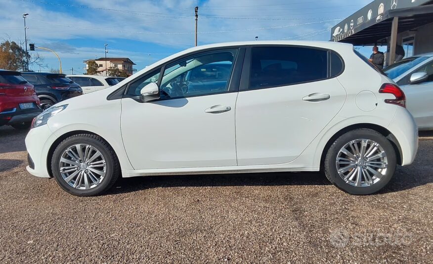 Peugeot 208 BlueHDi 100 S&S 5 porte GT Line