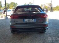 Audi Q8 55 TFSI e quattro Tiptronic Sport