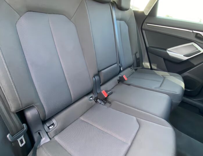 Audi Q3 35 TDI S tronic Business