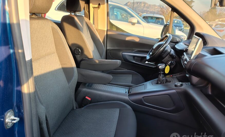 Peugeot Rifter BlueHDi 130 S&S EAT8 GT Line Standard