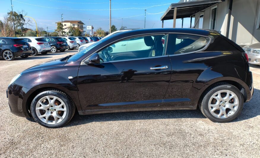 Alfa Romeo MiTo 1.4 M.air S&S Distinctive Sport Pack
