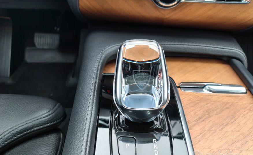 Volvo XC 90 B5 automatico 7 posti Plus Bright