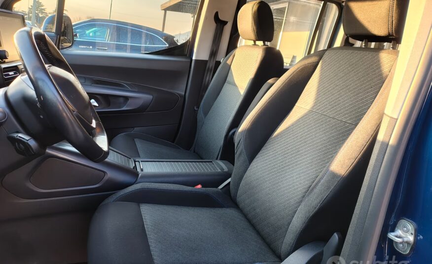 Peugeot Rifter BlueHDi 130 S&S EAT8 GT Line Standard