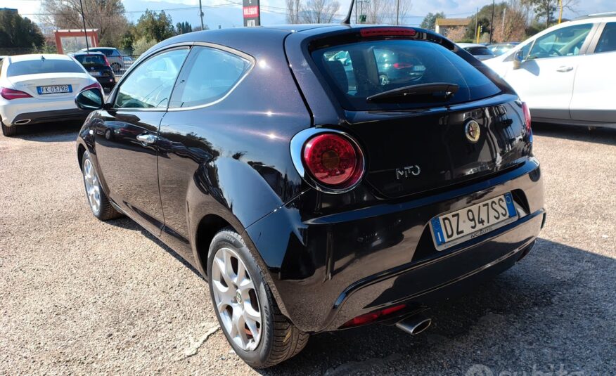 Alfa Romeo MiTo 1.4 M.air S&S Distinctive Sport Pack