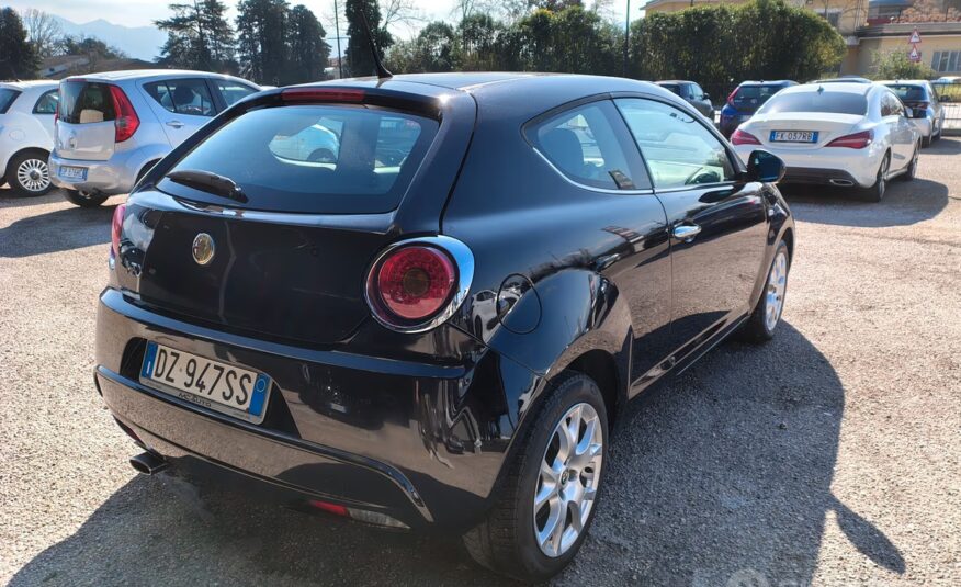 Alfa Romeo MiTo 1.4 M.air S&S Distinctive Sport Pack
