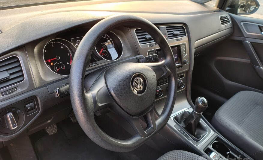 Volkswagen Golf 1.6 TDI 5p. Highline BlueMotion Tech