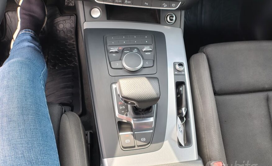 Audi Q5 2.0 TDI quattro S tronic S line plus