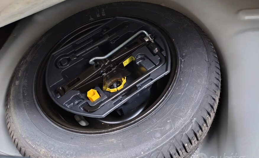 Citroen C4 Cactus PureTech 82 SHINE