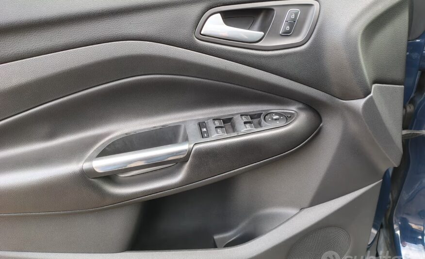 Ford Kuga 2.0 TDCi 140 CV 2WD Titanium DPF