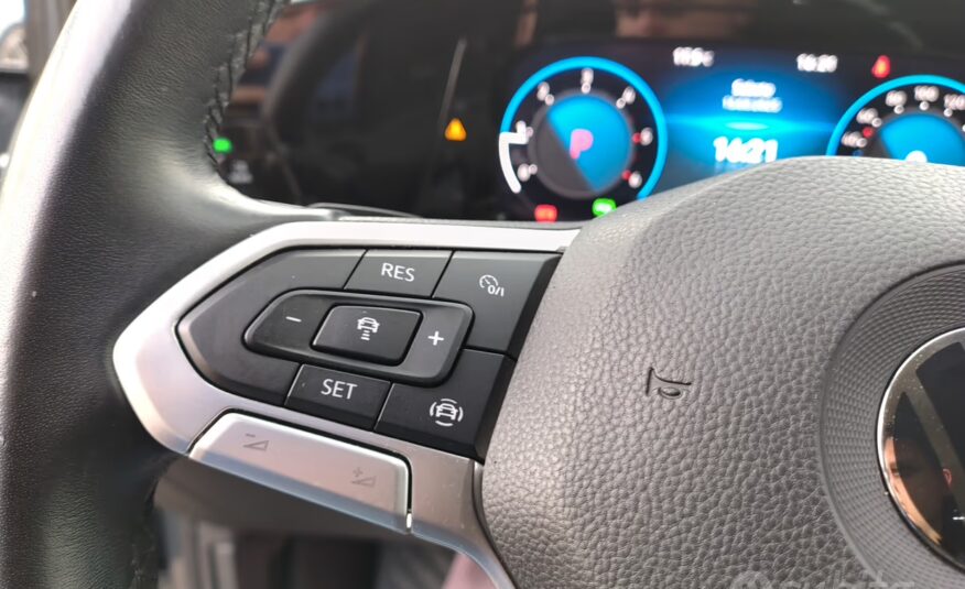 Volkswagen Golf Variant 2.0 TDI 150 CV DSG SCR R-L