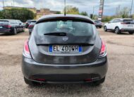 Lancia Ypsilon 1.2 69 CV 5 porte S&S Platinum