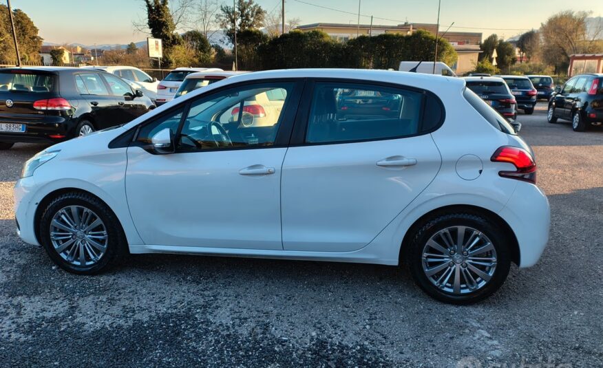 Peugeot 208 BlueHDi 75 5 porte Allure