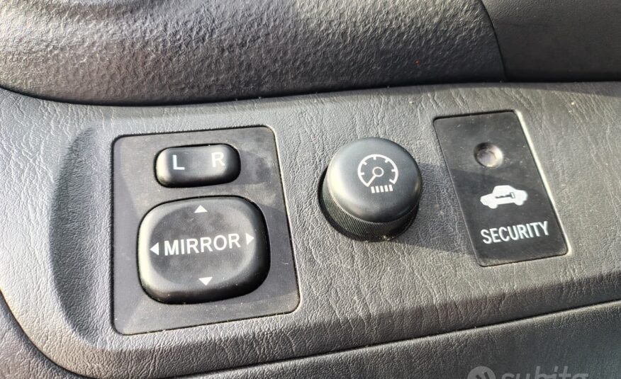 Toyota RAV 4 2.0 16V cat 5 porte Sol
