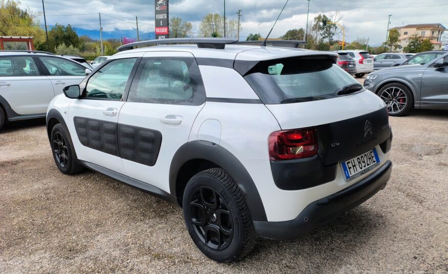 Citroen C4 Cactus PureTech 82 SHINE
