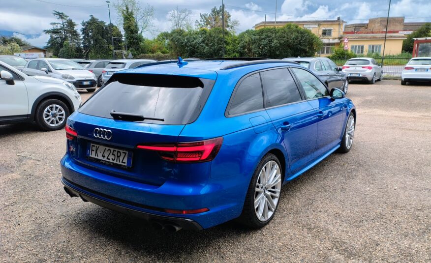 Audi A4 S4 Avant 3.0 TFSI quattro tiptronic FULL OPTIONAL