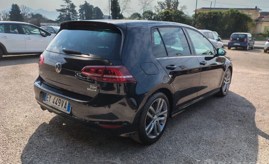 Volkswagen Golf 1.6 TDI 5p. RLINE EDITION