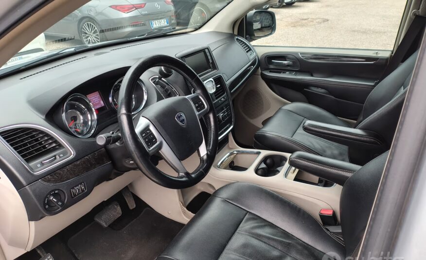 Lancia Voyager 2.8 Turbodiesel Platinum