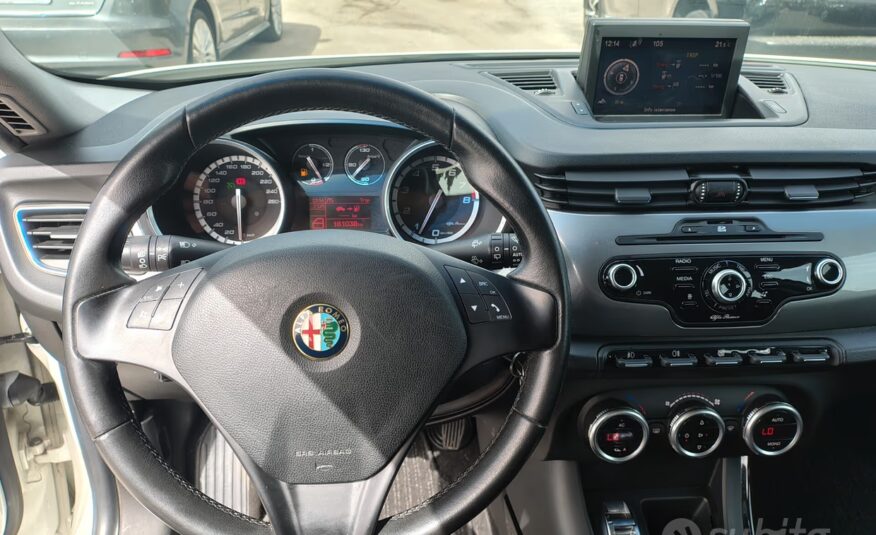 Alfa Romeo Giulietta 1.4 Turbo MultiAir Distinctiv