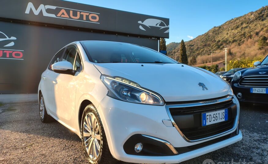 Peugeot 208 BlueHDi 75 5 porte Allure