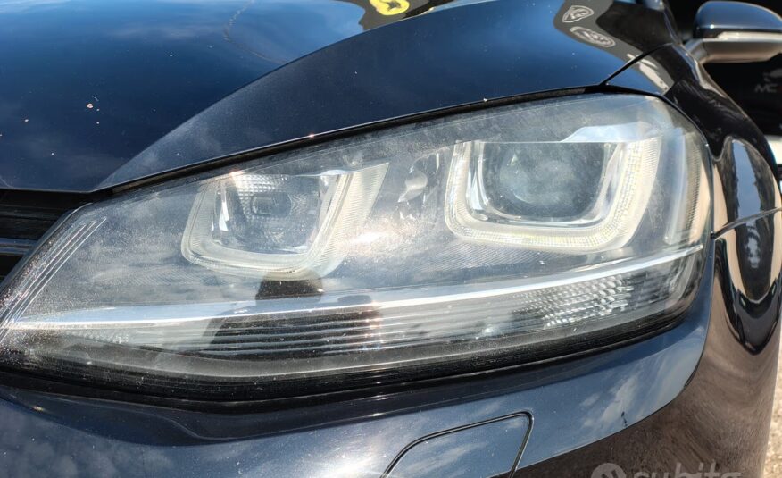 Volkswagen Golf 1.6 TDI 5p. RLINE EDITION
