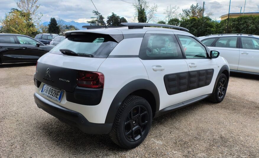 Citroen C4 Cactus PureTech 82 SHINE