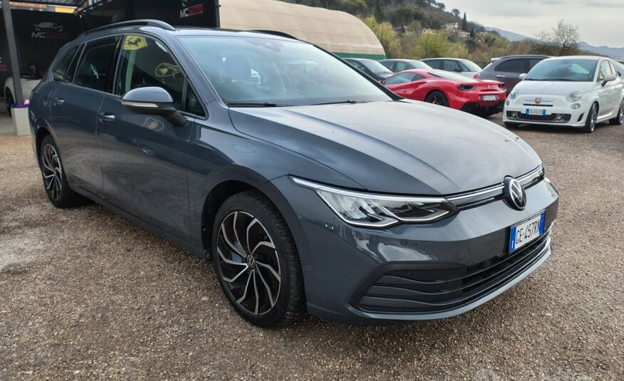 Volkswagen Golf Variant 2.0 TDI 150 CV DSG SCR R-L