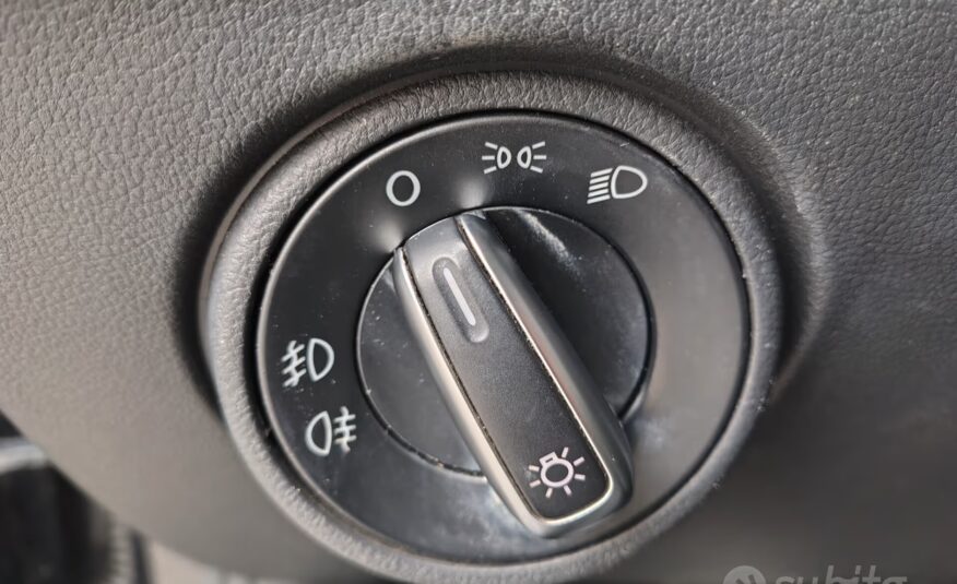 Volkswagen up! 1.0 5p. “CRONOLOGIA TAGLIANDI VW”