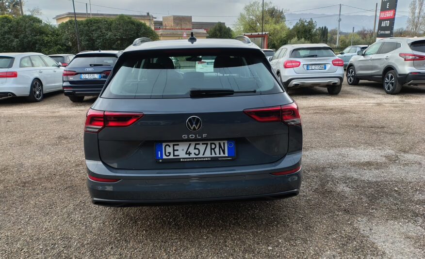 Volkswagen Golf Variant 2.0 TDI 150 CV DSG SCR R-L