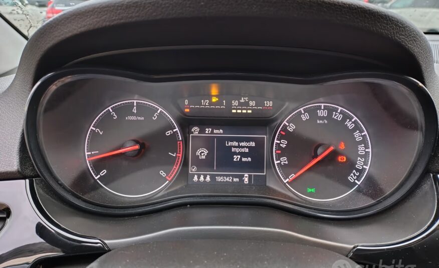 Opel Corsa 1.4 90CV GPL Tech 5 porte 120° Anniversario