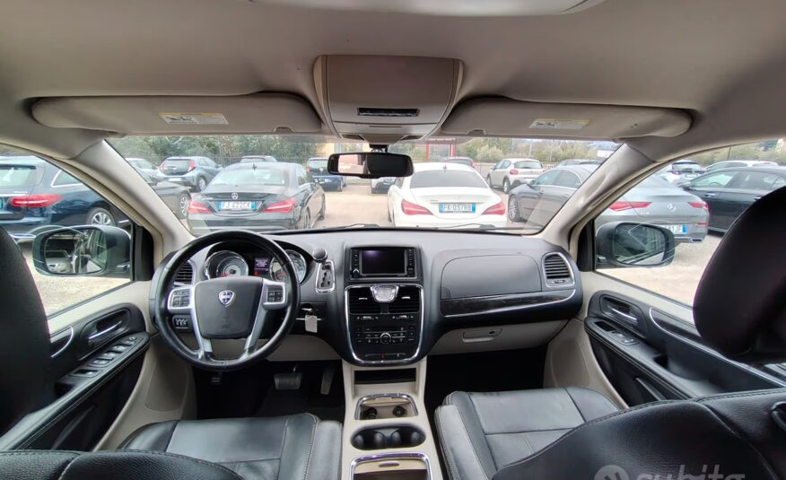 Lancia Voyager 2.8 Turbodiesel Platinum