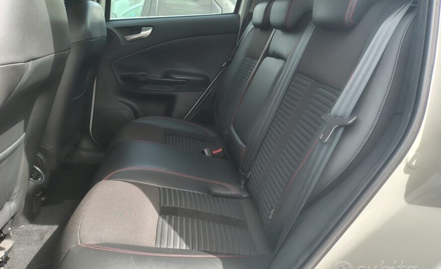 Alfa Romeo Giulietta 1.4 Turbo MultiAir Distinctiv